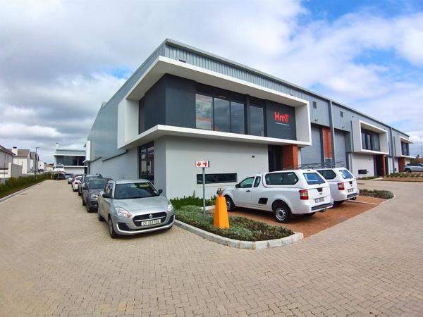 344  m² Industrial space