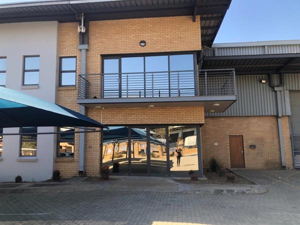 2 418  m² Industrial space