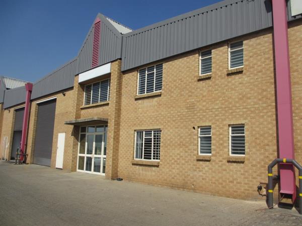 637  m² Industrial space