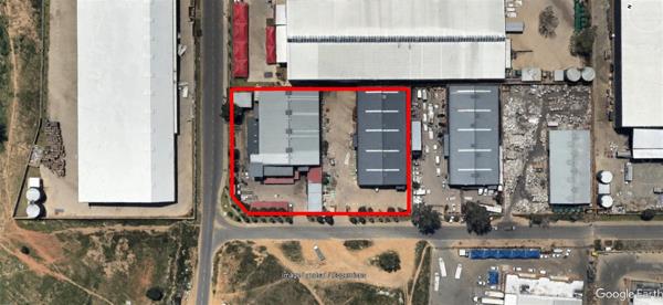 3 785  m² Industrial space