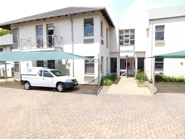 125  m² Commercial space