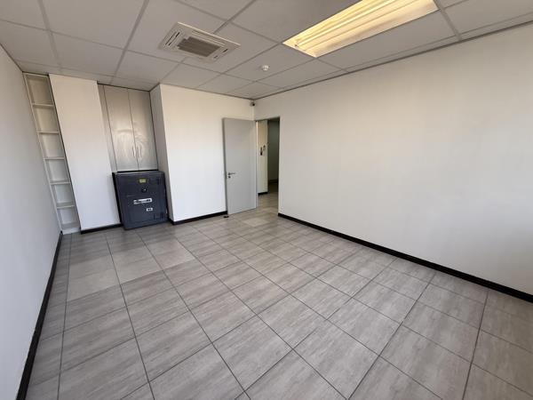40  m² Commercial space