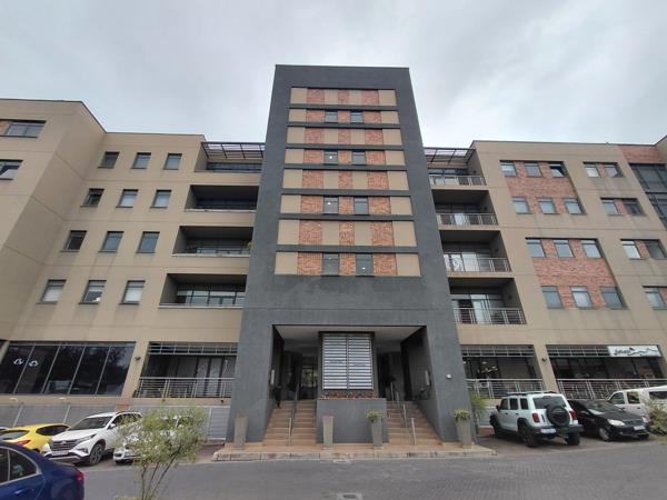 150  m² Commercial space