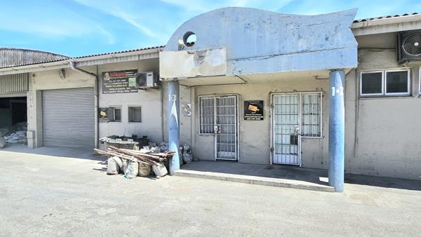 250  m² Commercial space