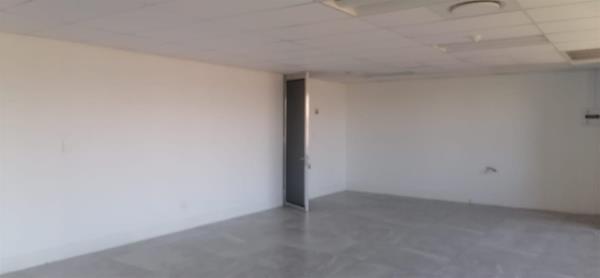 64  m² Office Space