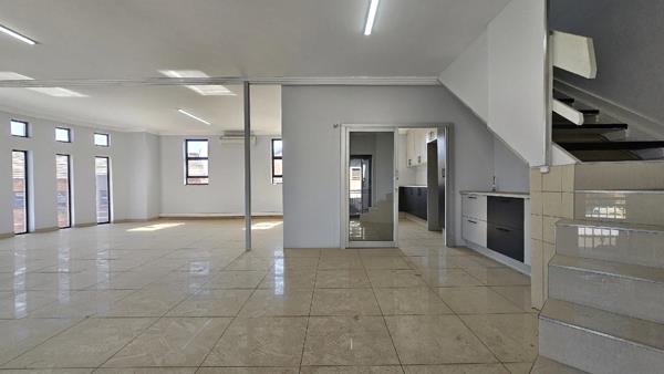 158  m² Office Space