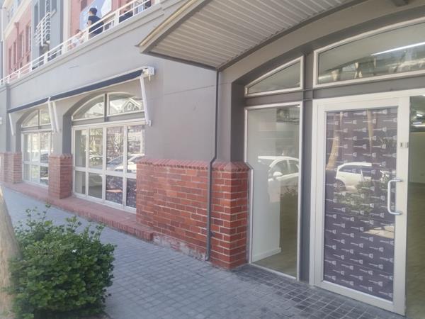 286  m² Retail Space