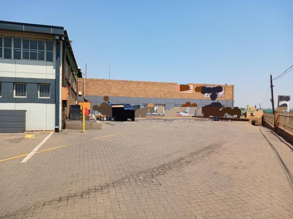 270  m² Industrial space