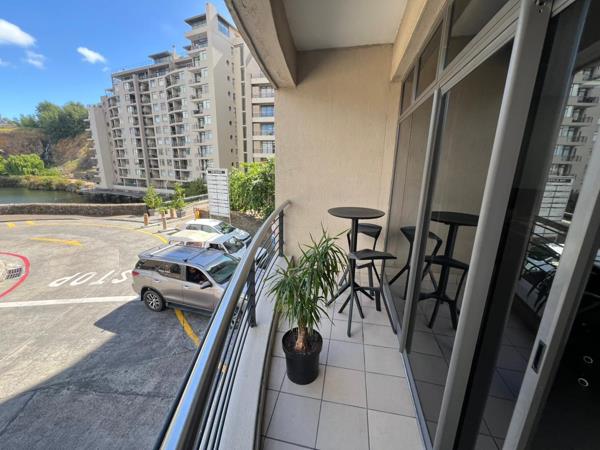 181.7  m² Retail Space