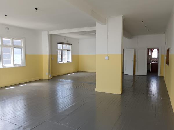 250  m² Commercial space