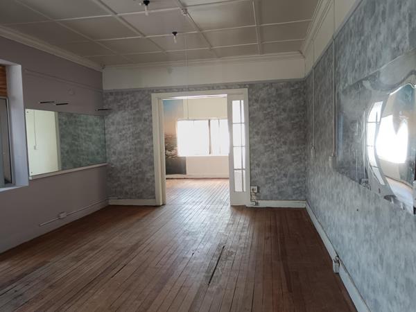 250 m² Commercial space