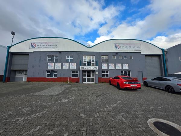 491  m² Industrial space