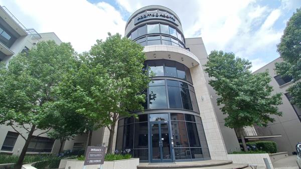 465  m² Commercial space