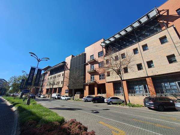 1 279  m² Commercial space