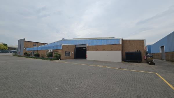 1 840 m² Industrial space