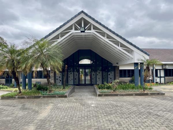 1 245.5  m² Commercial space