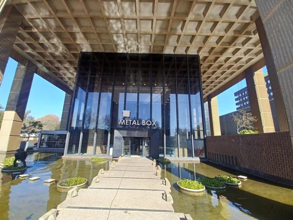 388  m² Office Space