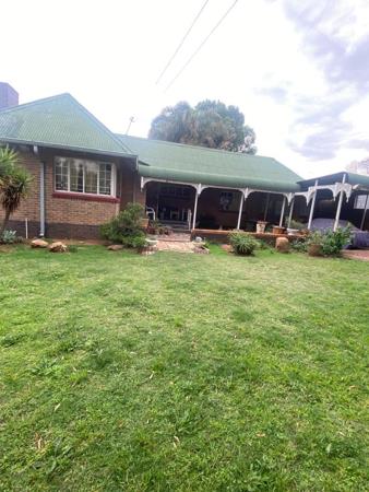 5 Bedroom House