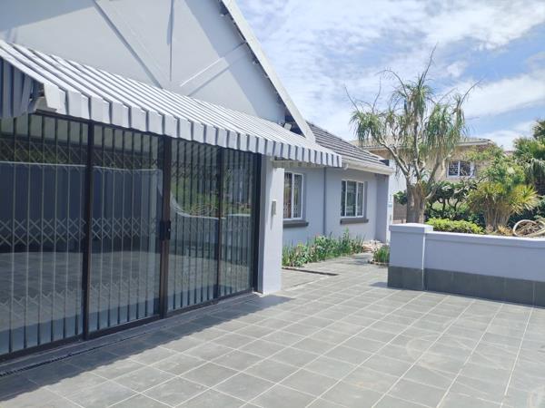 6 Bedroom House