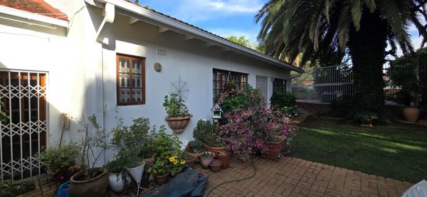 1 Bedroom Garden Cottage