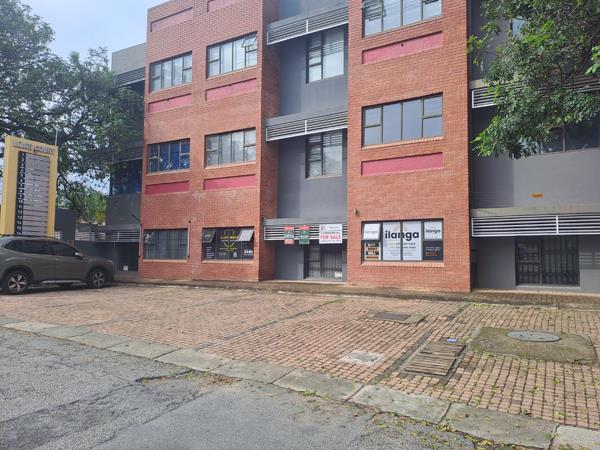 63 m² Commercial space