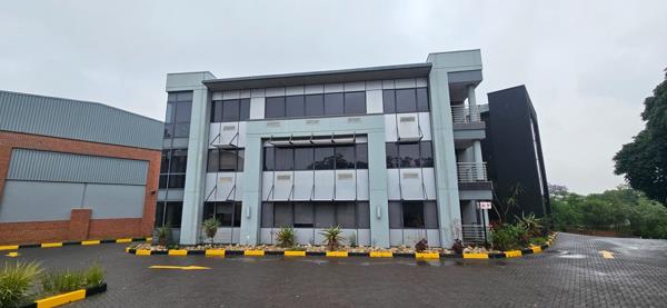 270  m² Commercial space