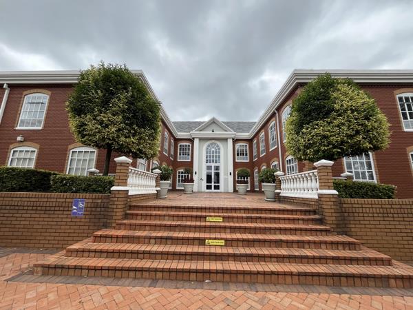 202  m² Commercial space