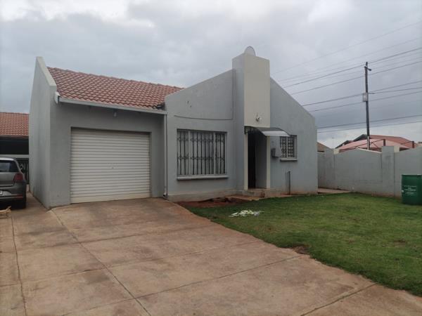 2 Bedroom House