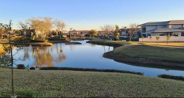 9 436 m² Land