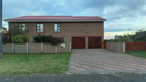 5 Bedroom House