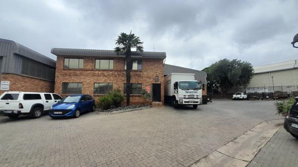 668  m² Industrial space