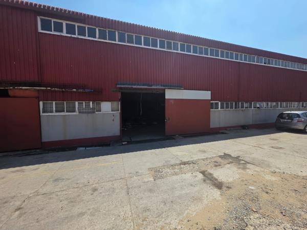 1 020  m² Industrial space
