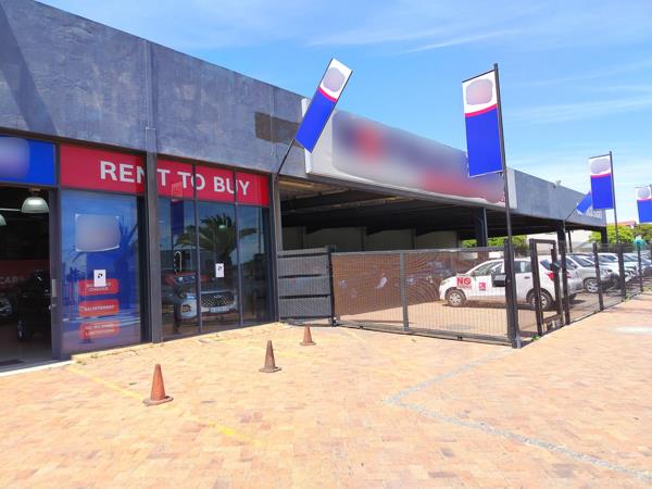 1 800  m² Industrial space