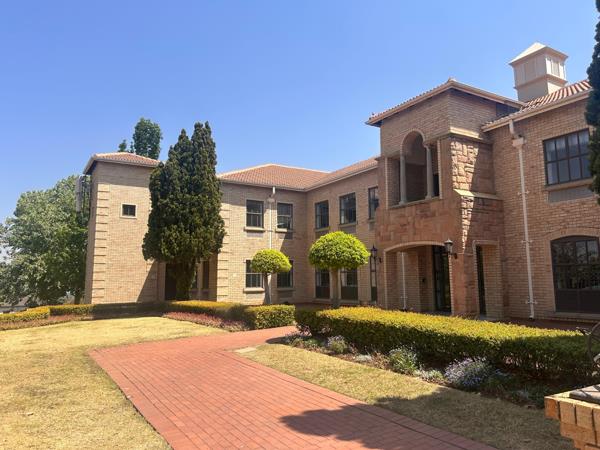 311  m² Commercial space