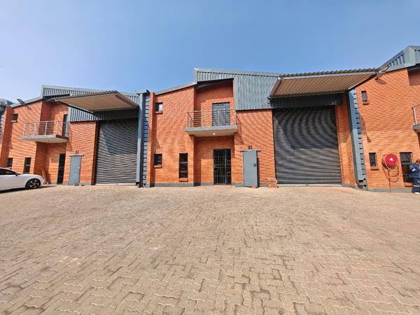 243  m² Industrial space