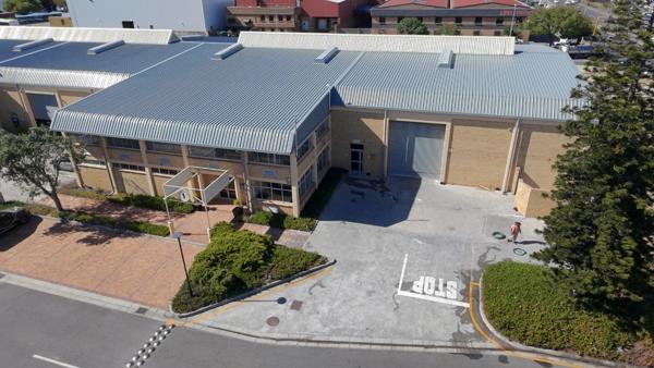 1 526  m² Industrial space