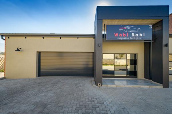 40  m² Retail Space