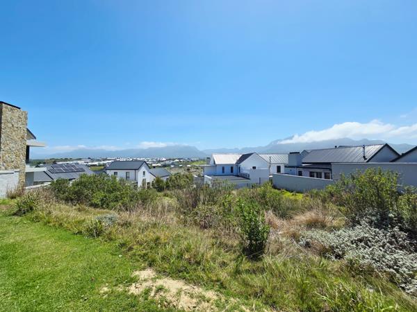 743 m² Land
