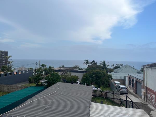 110  m² Commercial space