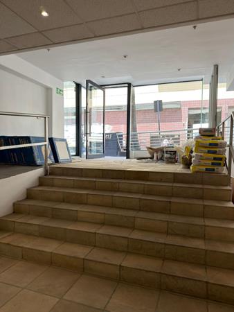 230.3  m² Retail Space