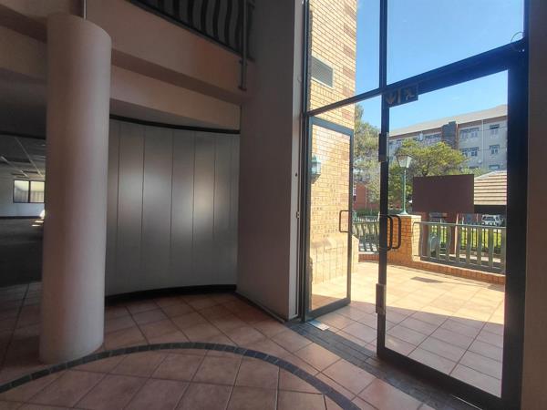 326  m² Office Space