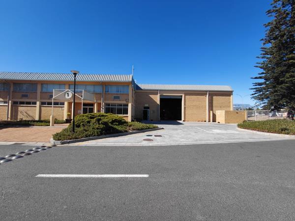 1 526  m² Commercial space