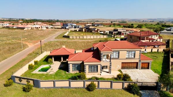 5 Bedroom House