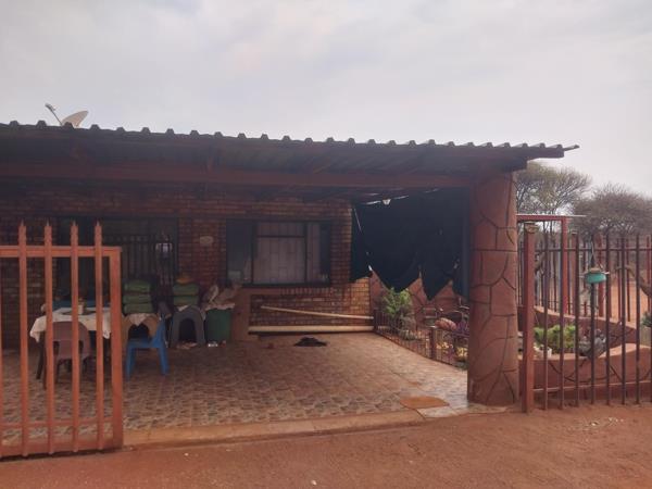 2 Bedroom House