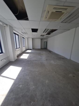 135  m² Office Space