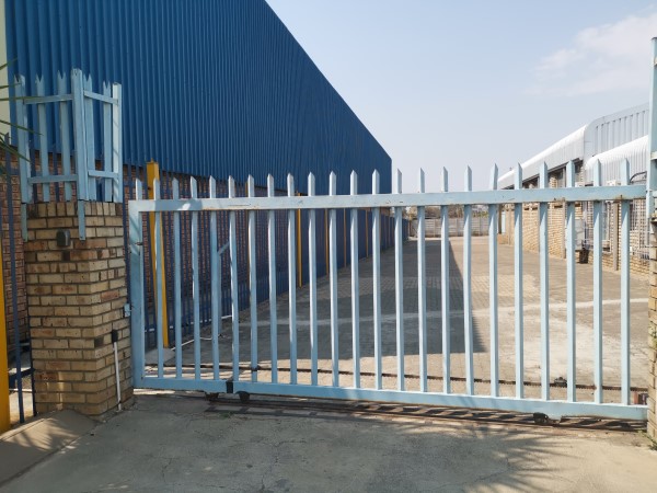 650  m² Industrial space