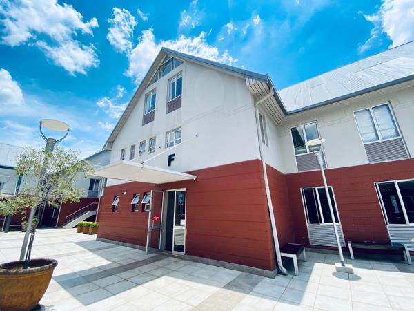 354  m² Office Space