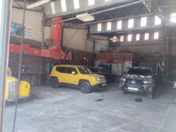 900  m² Industrial space