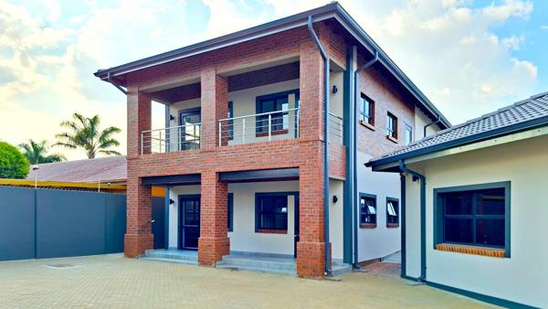 200  m² Office Space