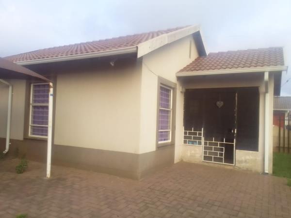 2 Bedroom House